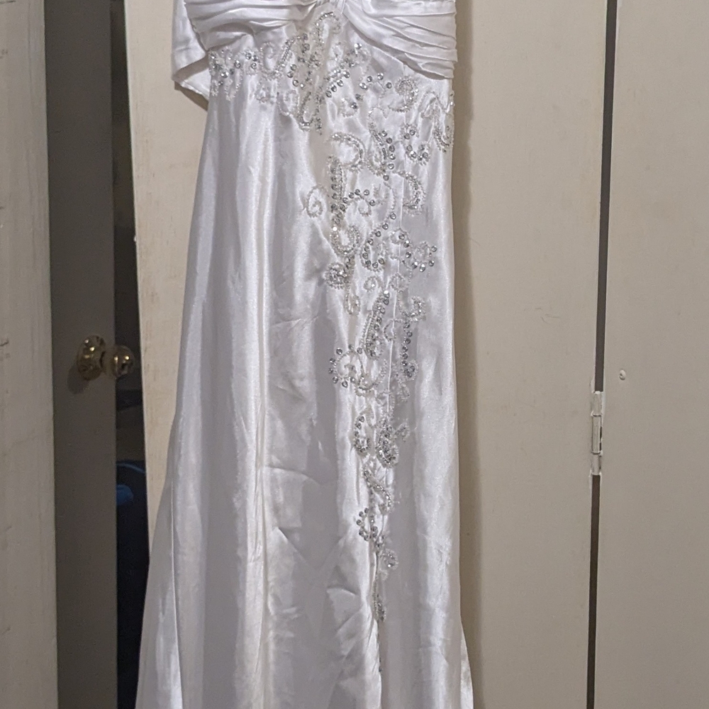 Night Way Collections Silver and White One Shoulder Gown